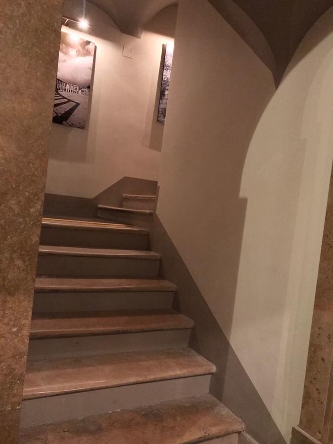 Maison Torre Argentina روما المظهر الخارجي الصورة